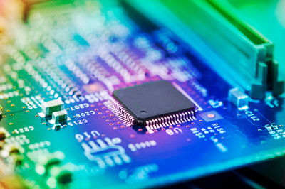 深圳MCU芯片廠商迎來曙光 消費(fèi)電子需求回暖，行業(yè)軟件開發(fā)驅(qū)動(dòng)庫存去化與價(jià)值提升